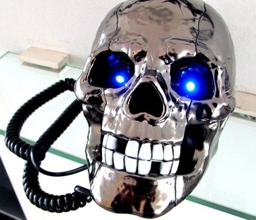 Telefone Skull Bronze